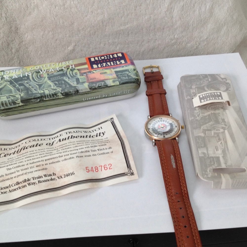 Lionel Collectible Toshiba Watch - Picture 2 of 9
